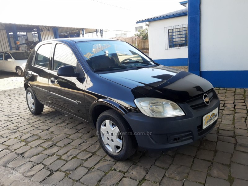 CELTA 1.0 MPFI LIFE 8V FLEX 4P MANUAL