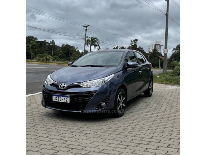 yaris 1.5 xs connect 16v flex 4p automatico 2022 caxias do sul