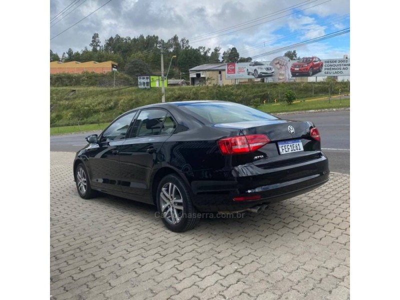 JETTA 2.0 COMFORTLINE FLEX 4P TIPTRONIC - 2015 - CAXIAS DO SUL