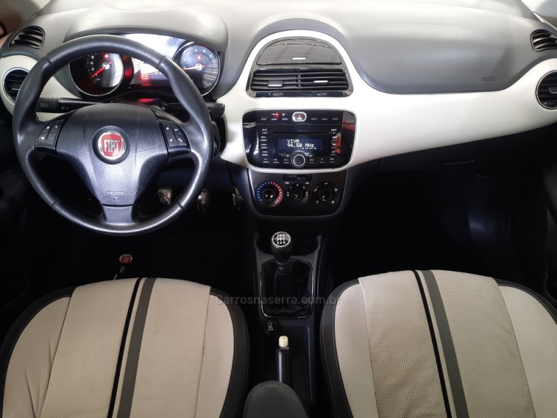 PUNTO 1.6 ESSENCE 16V FLEX 4P MANUAL - 2013 - CAXIAS DO SUL