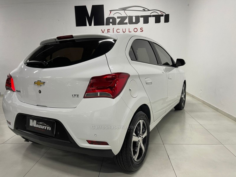ONIX 1.4 MPFI LTZ 8V FLEX 4P AUTOMÁTICO - 2018 - BENTO GONçALVES