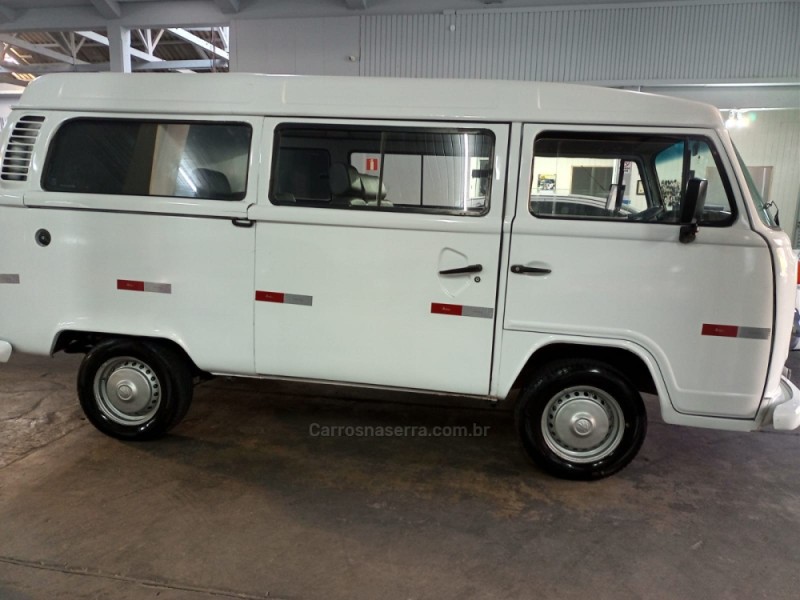 kombi 1.6 mi std escolar 8v gasolina 3p manual 2003 bento goncalves