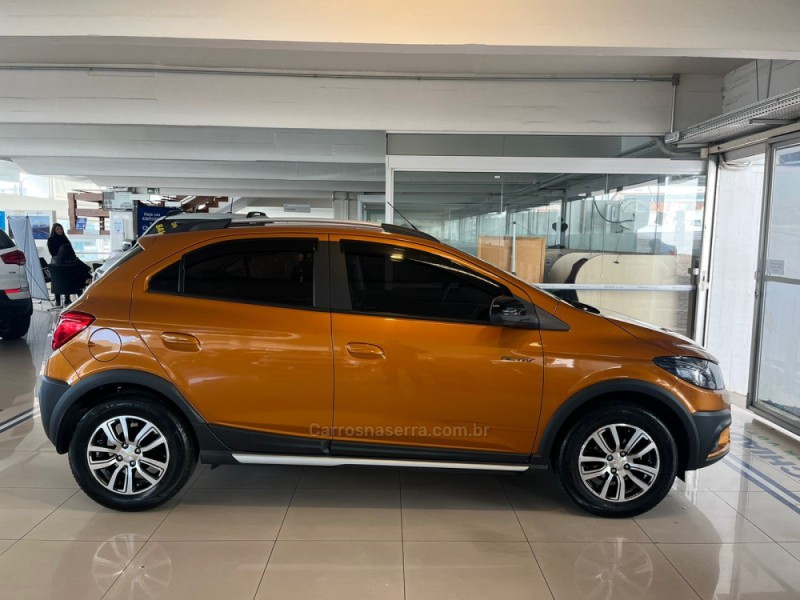 ONIX 1.4 MPFI ACTIV 8V FLEX 4P AUTOMÁTICO - 2017 - CAXIAS DO SUL