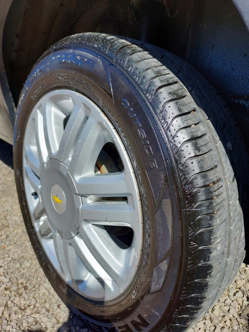 CELTA 1.0 MPFI LIFE 8V FLEX 2P MANUAL - 2010 - VERANóPOLIS