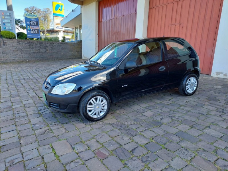 CELTA 1.0 MPFI LIFE 8V FLEX 2P MANUAL - 2010 - VERANóPOLIS