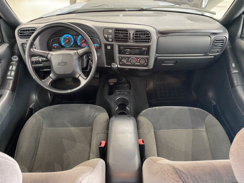 S10 2.8 TORNADO 4X4 CD 12V TURBO ELECTRONIC INTERCOOLER DIESEL 4P MANUAL - 2011 - FLORES DA CUNHA