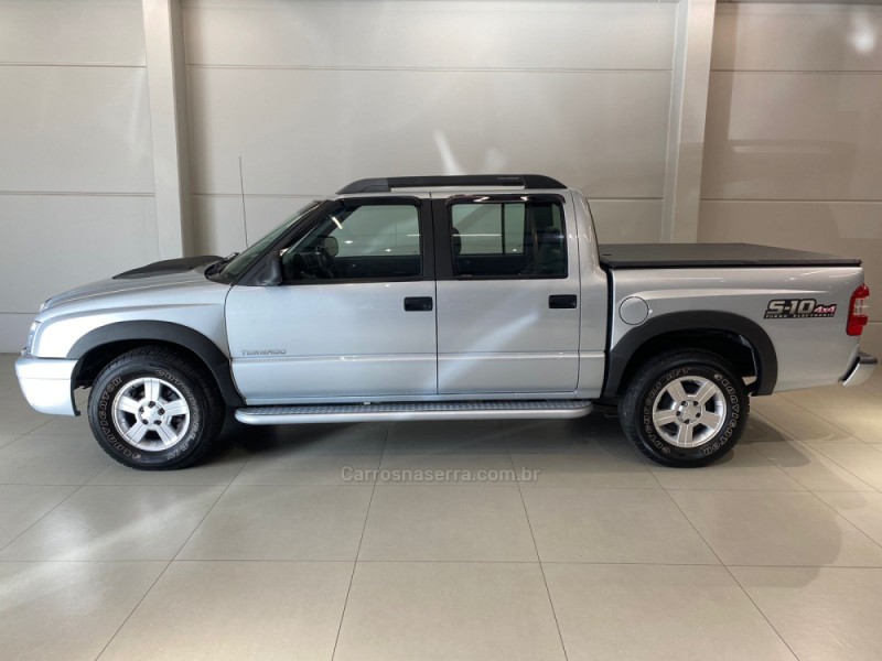 S10 2.8 TORNADO 4X4 CD 12V TURBO ELECTRONIC INTERCOOLER DIESEL 4P MANUAL - 2011 - FLORES DA CUNHA
