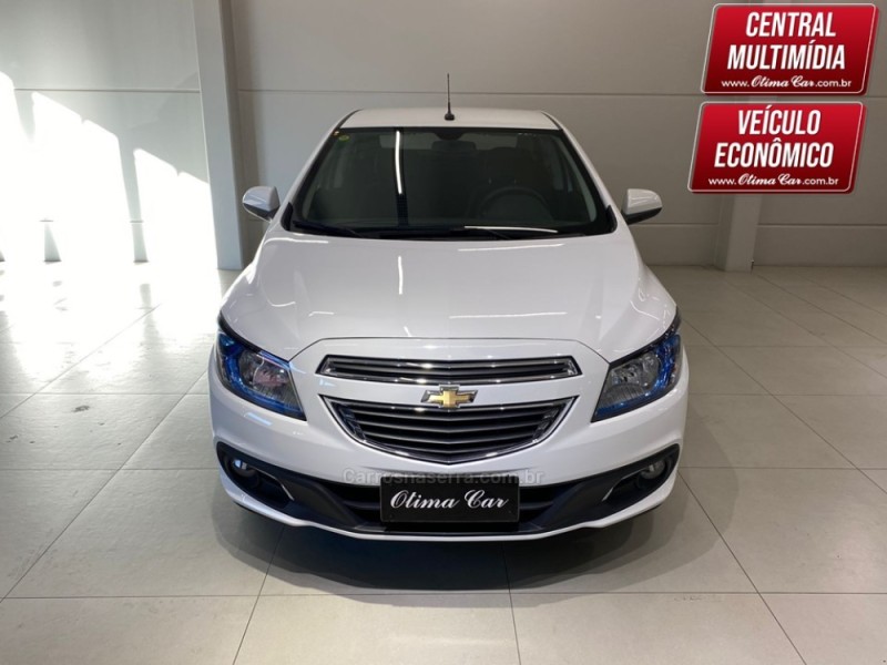 PRISMA 1.4 MPFI LTZ 8V FLEX 4P MANUAL - 2015 - FLORES DA CUNHA
