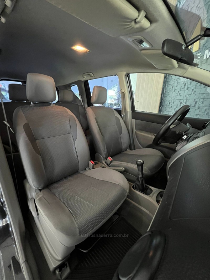 LIVINA 1.6 16V FLEX 4P MANUAL - 2010 - NOVO HAMBURGO