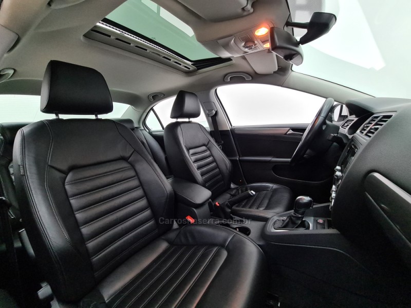 JETTA 2.0 TSI HIGHLINE 211CV GASOLINA 4P TIPTRONIC - 2013 - SANTA CRUZ DO SUL