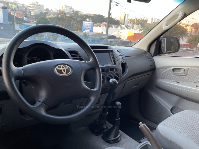HILUX 2.5 STD 4X4 CD 16V TURBO DIESEL 4P MANUAL - 2011 - CAXIAS DO SUL