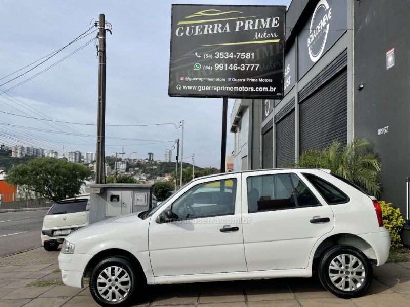 GOL 1.0 MI ECOMOTION 8V FLEX 4P MANUAL G.IV - 2014 - CAXIAS DO SUL