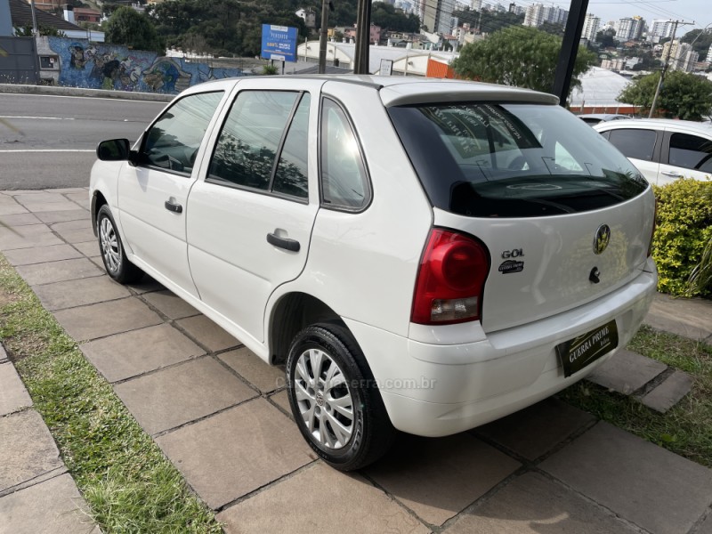 GOL 1.0 MI ECOMOTION 8V FLEX 4P MANUAL G.IV - 2014 - CAXIAS DO SUL