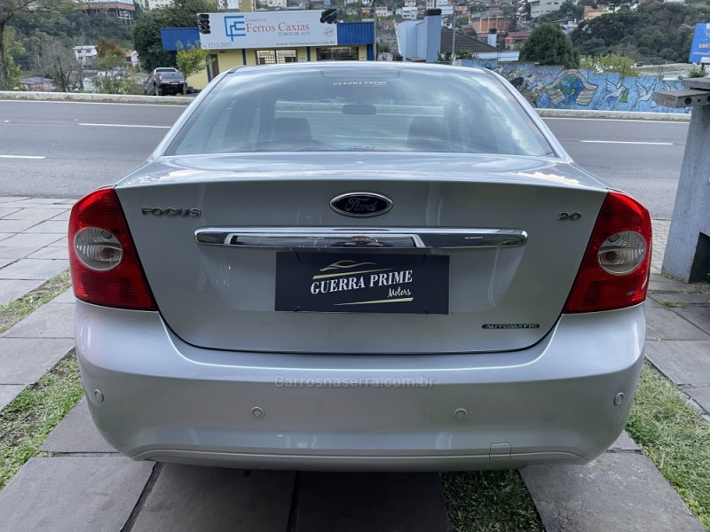 FOCUS 2.0 GHIA 16V FLEX 4P AUTOMÁTICO - 2011 - CAXIAS DO SUL