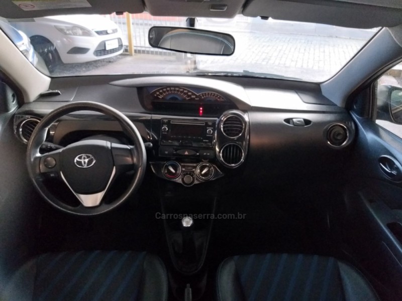ETIOS 1.5 XS SEDAN 16V FLEX 4P MANUAL - 2015 - CAXIAS DO SUL