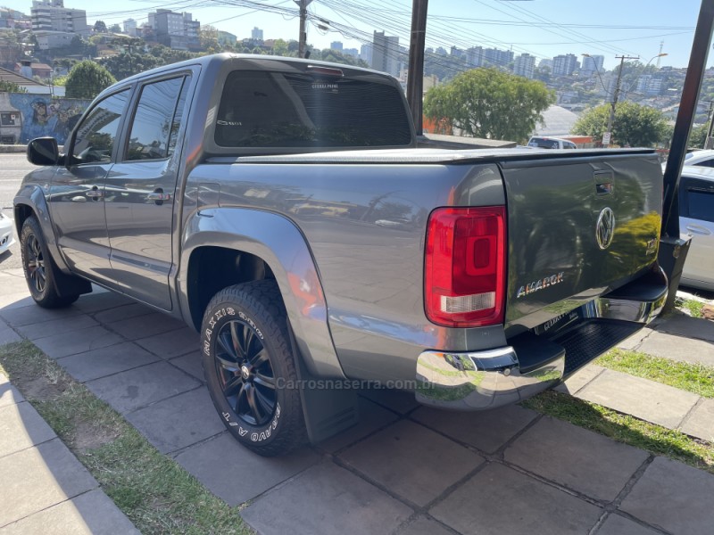 AMAROK 2.0 HIGHLINE 4X4 CD 16V TURBO INTERCOOLER DIESEL 4P AUTOMÁTICO - 2012 - CAXIAS DO SUL