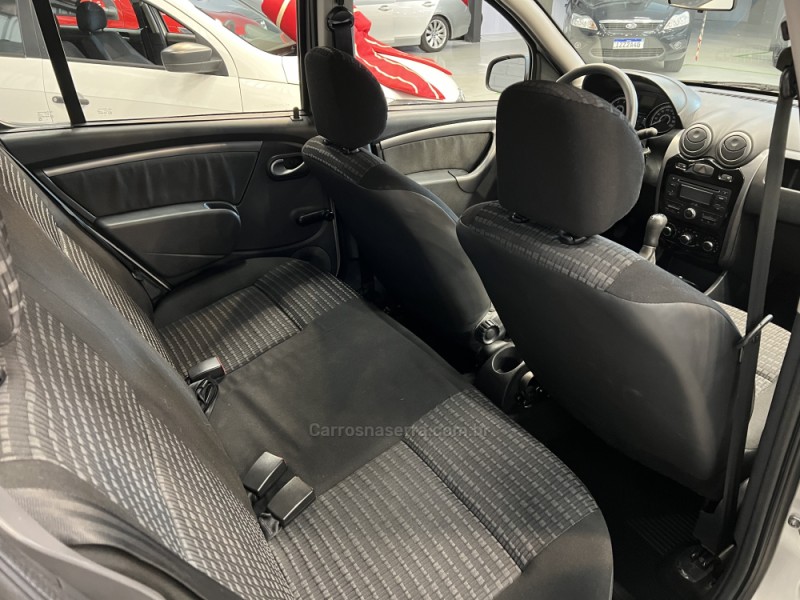 SANDERO 1.0 EXPRESSION 16V FLEX 4P MANUAL - 2012 - CAXIAS DO SUL