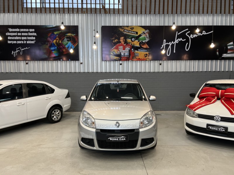 SANDERO 1.0 EXPRESSION 16V FLEX 4P MANUAL - 2012 - CAXIAS DO SUL