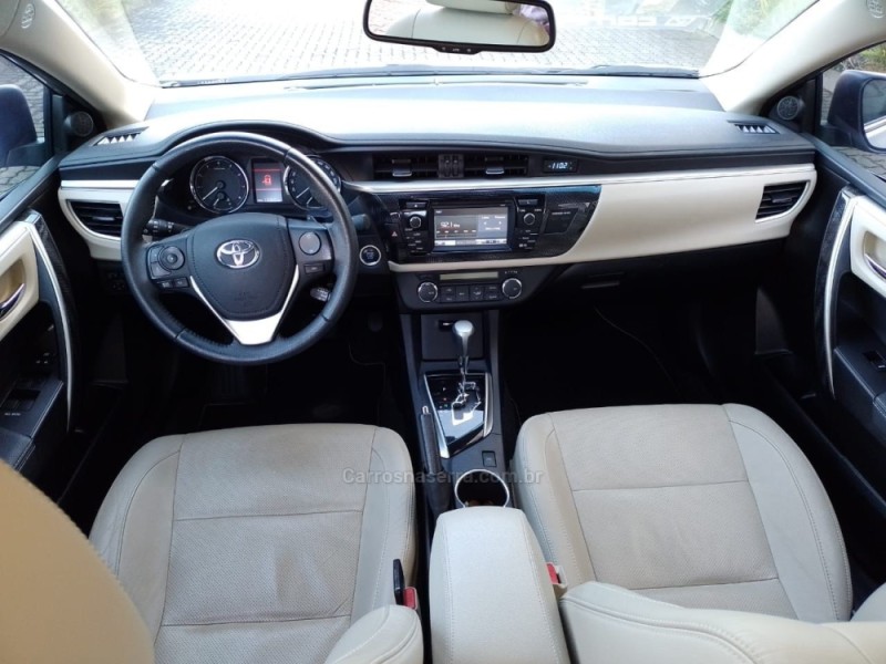 COROLLA 2.0 ALTIS PREMIUM 16V FLEX 4P AUTOMÁTICO - 2016 - SãO FRANCISCO DE PAULA