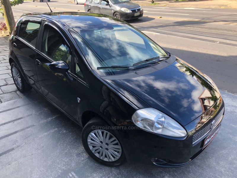 PUNTO 1.4 ATTRACTIVE ITALIA 8V FLEX 4P MANUAL