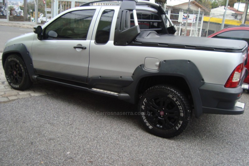 STRADA 1.8 MPI ADVENTURE LOCKER CE 8V FLEX 2P MANUAL - 2009 - CAXIAS DO SUL