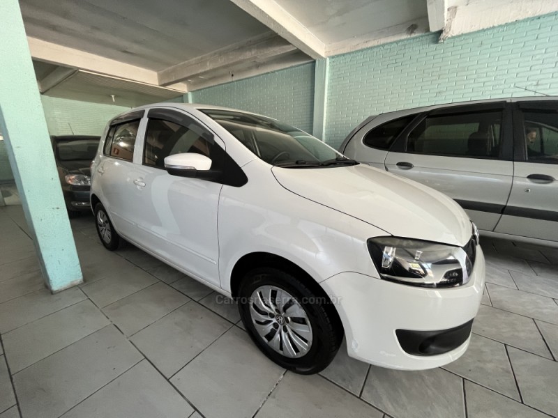 FOX 1.0 MI BLUEMOTION 8V FLEX 4P MANUAL - 2014 - BENTO GONçALVES