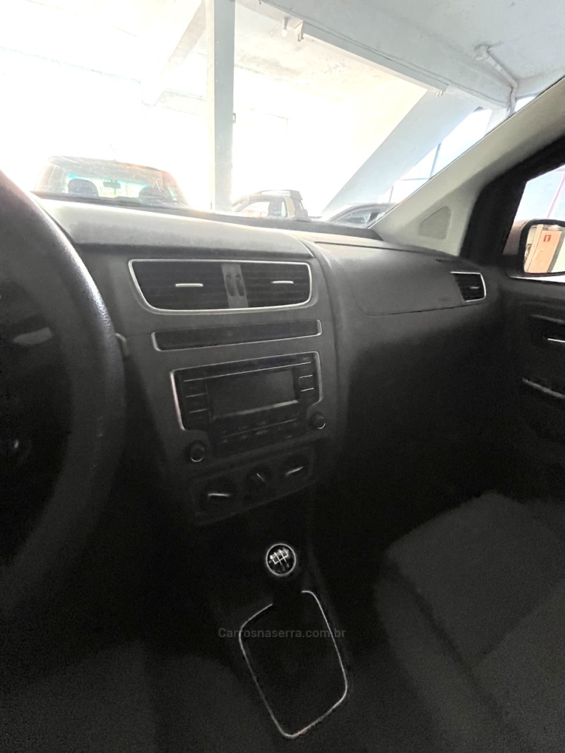 FOX 1.0 MI BLUEMOTION 8V FLEX 4P MANUAL - 2014 - BENTO GONçALVES