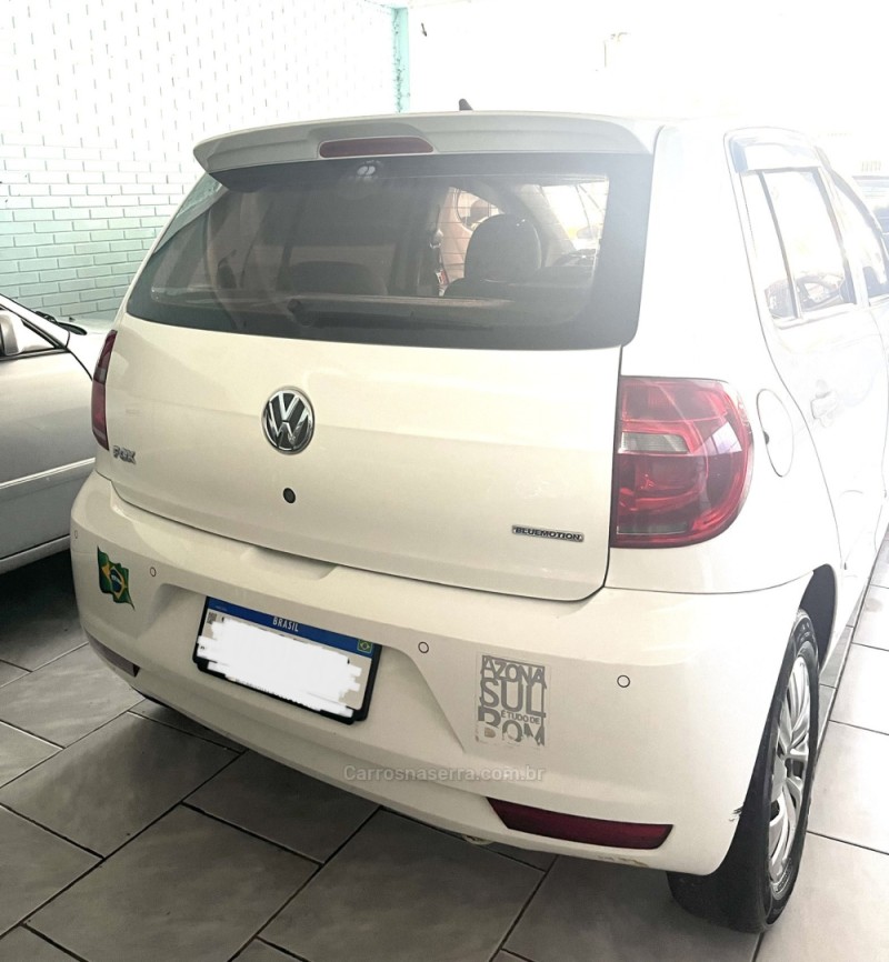FOX 1.0 MI BLUEMOTION 8V FLEX 4P MANUAL - 2014 - BENTO GONçALVES