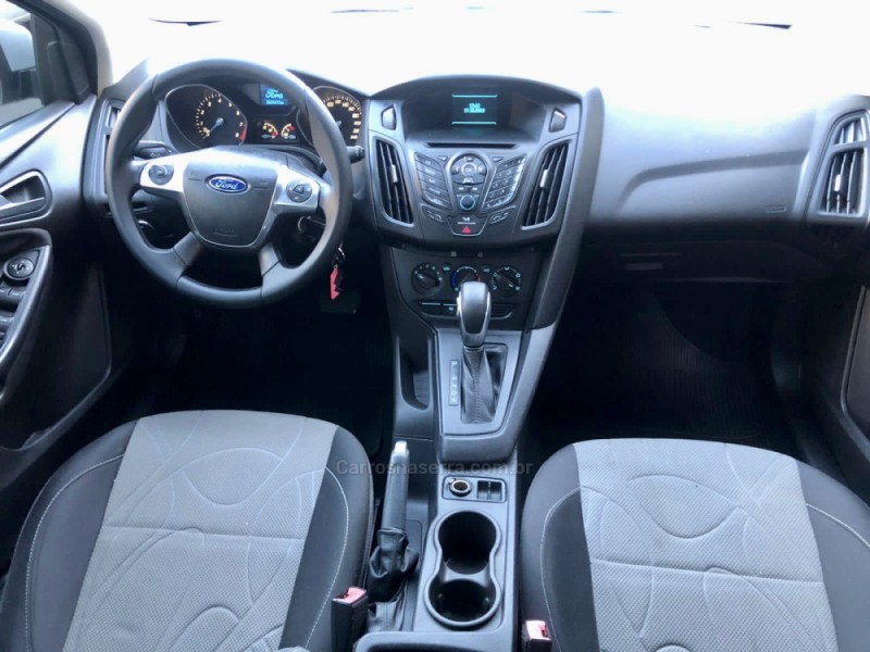 FOCUS 1.6 SE HATCH 16V FLEX 4P AUTOMÁTICO - 2014 - CAXIAS DO SUL