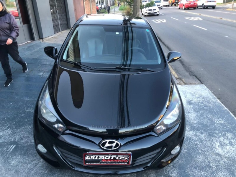 HB20S 1.6 COMFORT STYLE 16V FLEX 4P MANUAL - 2015 - CAXIAS DO SUL