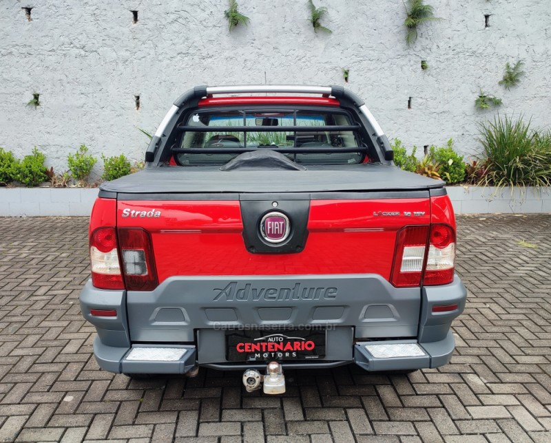STRADA 1.8 MPI ADVENTURE CD 8V FLEX 2P MANUAL - 2012 - SAPIRANGA