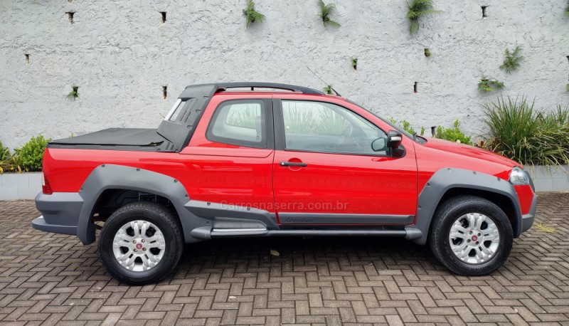 STRADA 1.8 MPI ADVENTURE CD 8V FLEX 2P MANUAL - 2012 - SAPIRANGA