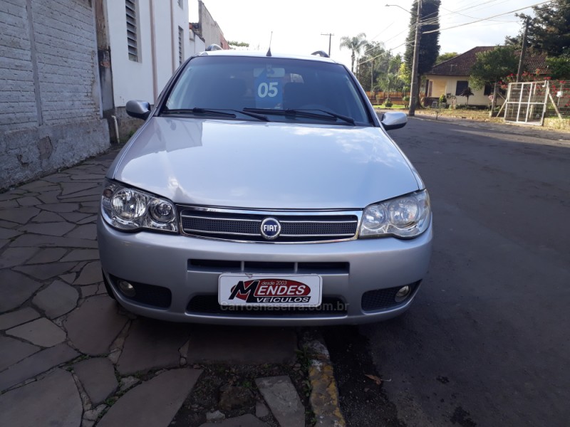 PALIO 1.3 MPI FIRE ELX WEEKEND 8V FLEX 4P MANUAL - 2005 - TRêS COROAS