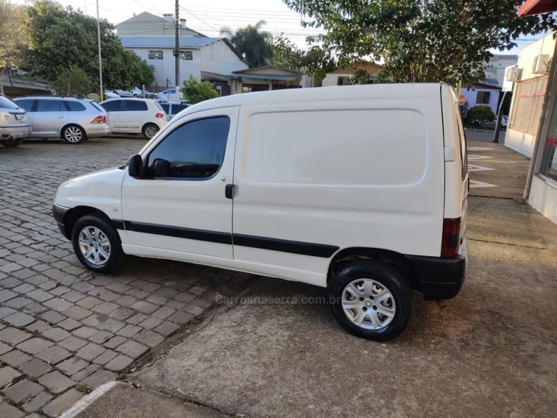 PARTNER 1.6 FURGÃO 800KG 16V FLEX 3P MANUAL - 2009 - GUAPORé