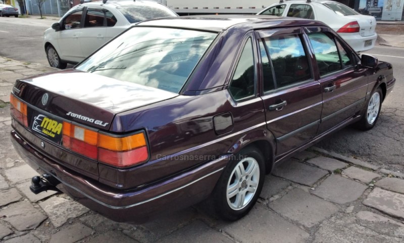 SANTANA 2.0 GL 8V GASOLINA 4P MANUAL - 1993 - CAXIAS DO SUL