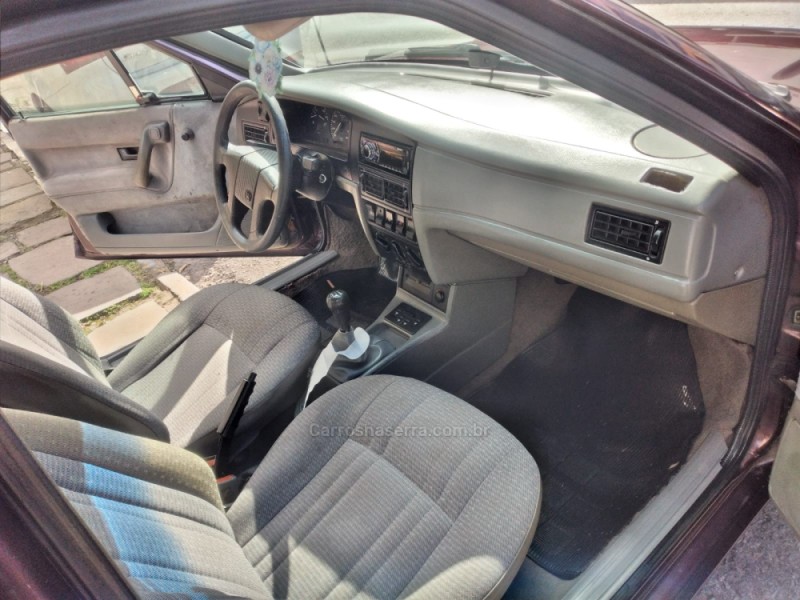SANTANA 2.0 GL 8V GASOLINA 4P MANUAL - 1993 - CAXIAS DO SUL
