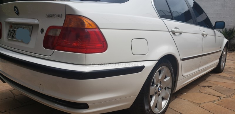 323I 2.5 COMFORT SEDAN 24V GASOLINA 4P AUTOMÁTICO - 2001 - CAXIAS DO SUL