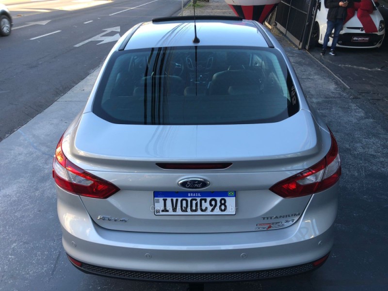 FOCUS 2.0 TITANIUM PLUS SEDAN 16V FLEX 4P AUTOMÁTICO - 2014 - CAXIAS DO SUL