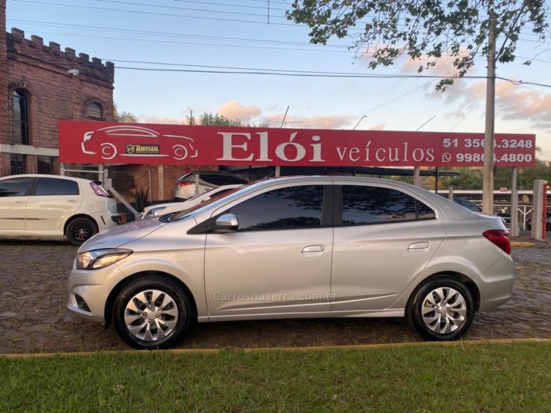 PRISMA 1.4 MPFI LT 8V FLEX 4P MANUAL - 2017 - DOIS IRMãOS