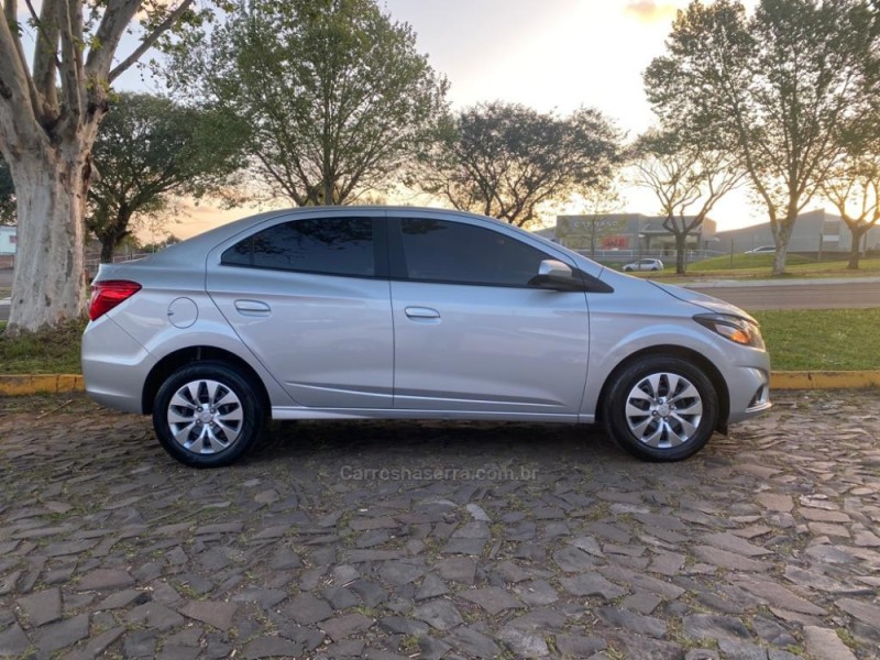 PRISMA 1.4 MPFI LT 8V FLEX 4P MANUAL - 2017 - DOIS IRMãOS