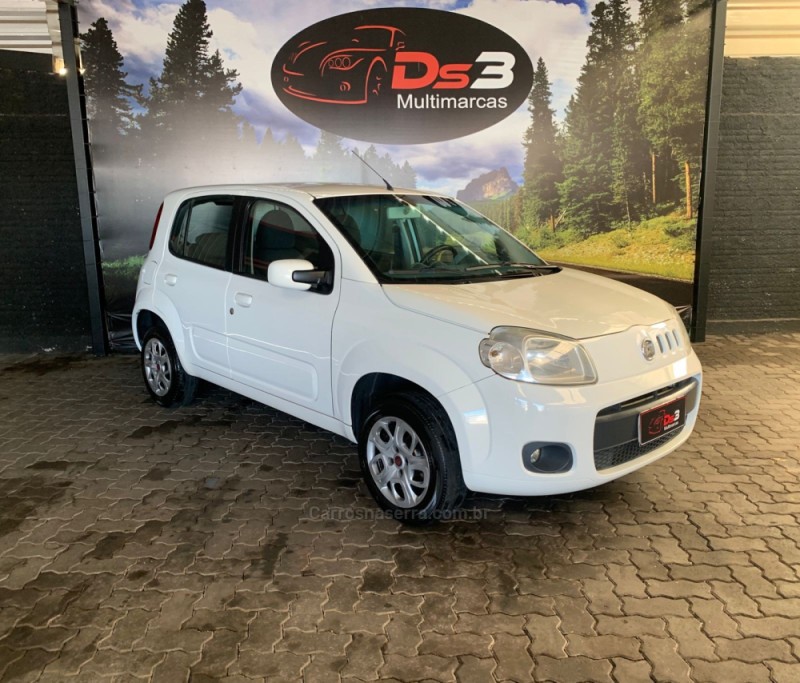 UNO 1.4 EVO ATTRACTIVE 8V FLEX 4P MANUAL - 2012 - CAXIAS DO SUL