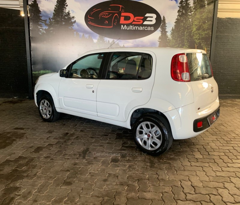 UNO 1.4 EVO ATTRACTIVE 8V FLEX 4P MANUAL - 2012 - CAXIAS DO SUL
