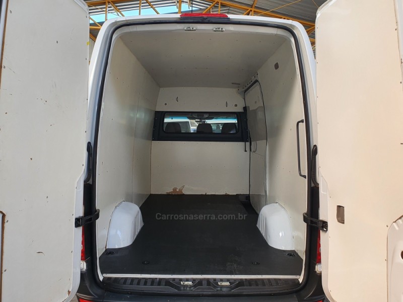 SPRINTER 2.2 415 CDI FURGÃO 14 BI-TURBO DIESEL MANUAL - 2019 - CAXIAS DO SUL