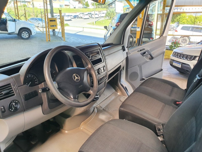 SPRINTER 2.2 415 CDI FURGÃO 14 BI-TURBO DIESEL MANUAL - 2019 - CAXIAS DO SUL