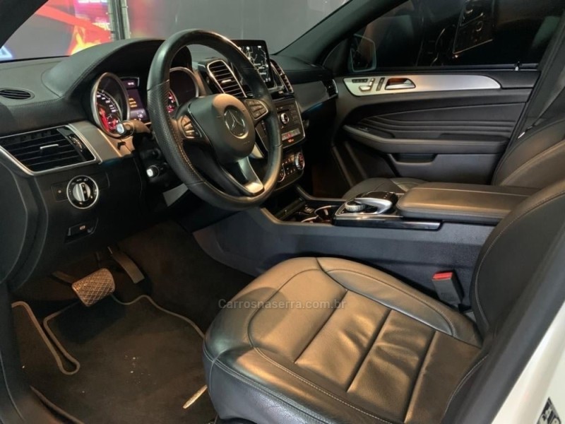 GLE 400 3.0 V6 GASOLINA NIGHT COUPÉ 4MATIC 9G-TRONIC - 2017 - ESTâNCIA VELHA