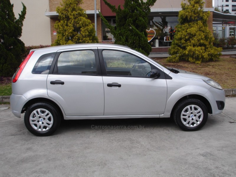FIESTA 1.6 MPI HATCH 8V FLEX 4P MANUAL - 2011 - CAXIAS DO SUL