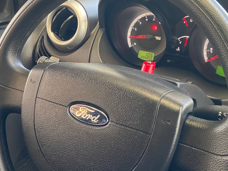 FIESTA 1.6 ROCAM SEDAN 8V FLEX 4P MANUAL - 2013 - NOVO HAMBURGO
