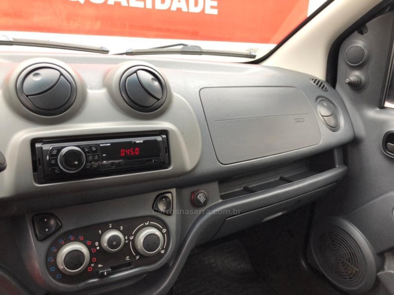 UNO 1.0 EVO VIVACE 8V FLEX 2P MANUAL - 2014 - CASCA