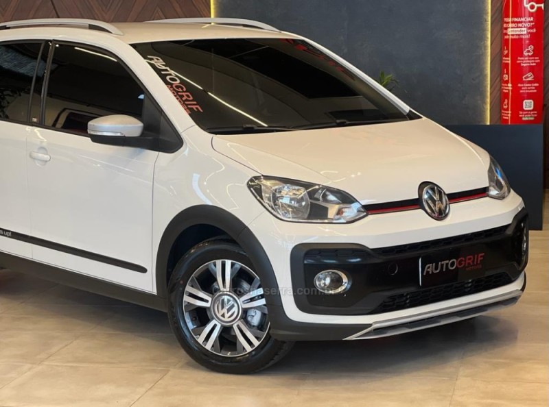 UP 1.0 TSI CROSS 12V FLEX 4P MANUAL - 2018 - CAMPO BOM