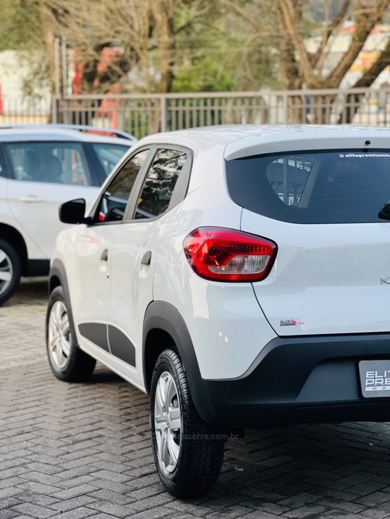 KWID 1.0 12V SCE FLEX ZEN MANUAL - 2022 - ESTâNCIA VELHA